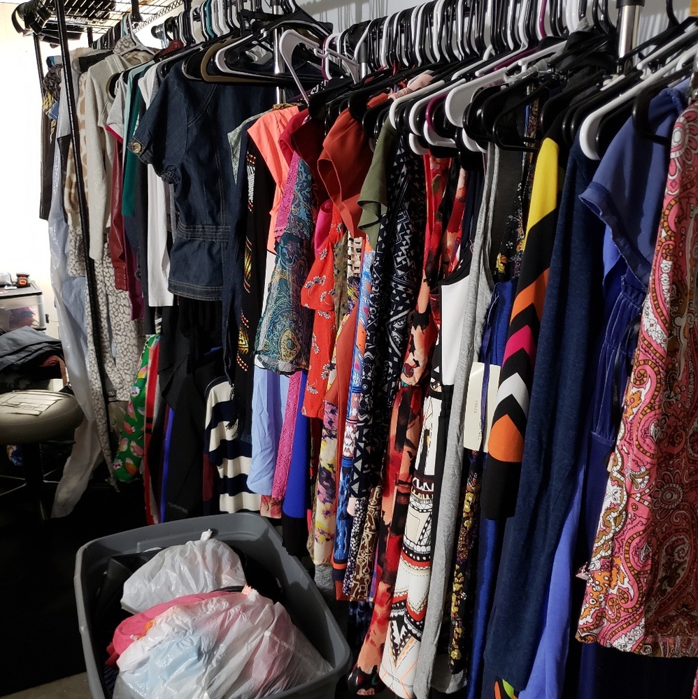 7 item Wholesale Lot Mixed Sizes